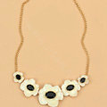 Luxury Simple Women Choker Gems Flower Bib Necklace Jewelry Gold plated - White