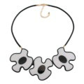 Simple Female Three Flowers Bib Necklace Sweater Chain Dress Decro Jewelry - White