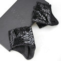 Fashion Women Peacock pattern Genuine Leather Sheepskin Fingerless Short Gloves - Black